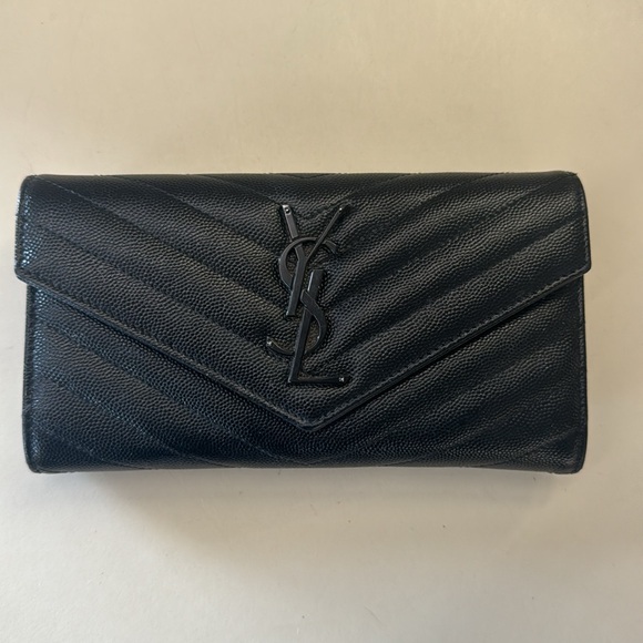 YSL Wallet - Picture 5 of 8